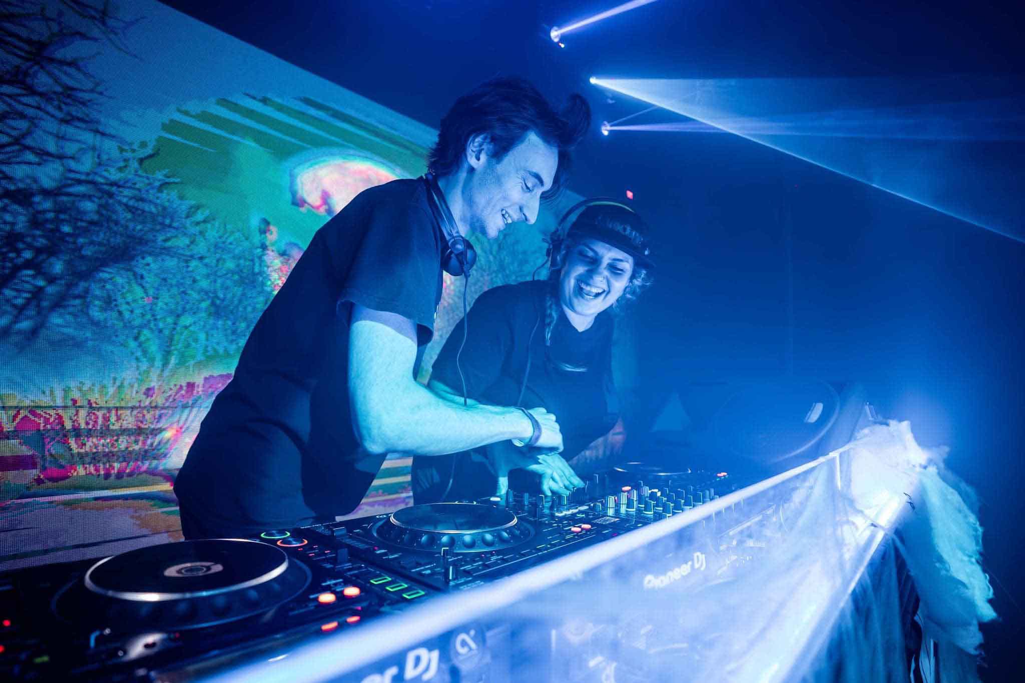 Stackpackers DJ Photo - Taken by Larkz